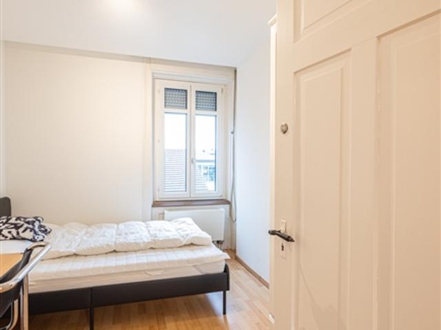 WG Zimmer an sehr zentraler Lage zu vermieten