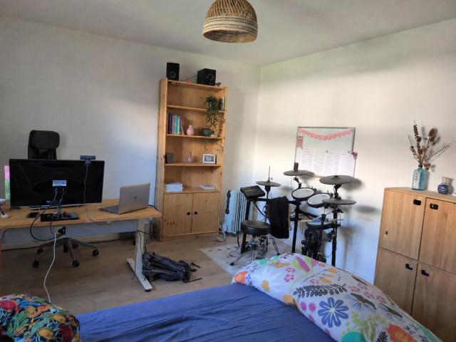 WG Zimmer in 8049 Zürich für 1310 CHF