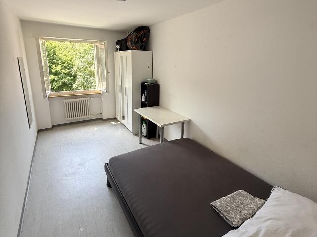WG Zimmer in 8408 Winterthur für 930 CHF
