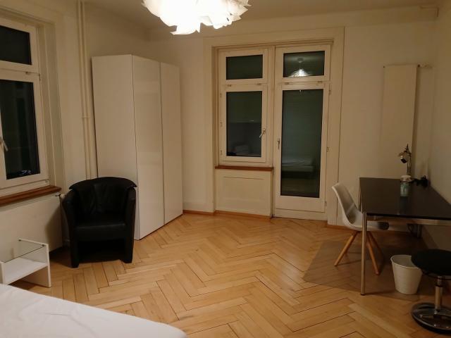 WG Zimmer in Altstetterstrasse 119, 8048 Zürich für 1200 CHF