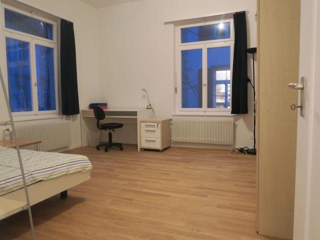 WG Zimmer in Blumenaustrasse 28, 1.OG Zimmer 2, 9000 St. Gallen für 800 CHF