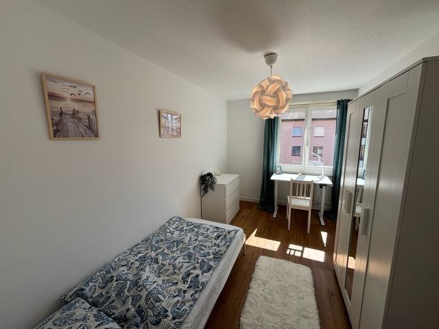 WG Zimmer in Grosshaslistrasse 2, 6010 Luzern Kriens für 850 CHF