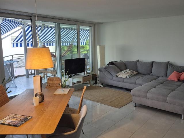 WG Zimmer in Friedhofstr. 12, 8048 Zürich für 1390 CHF