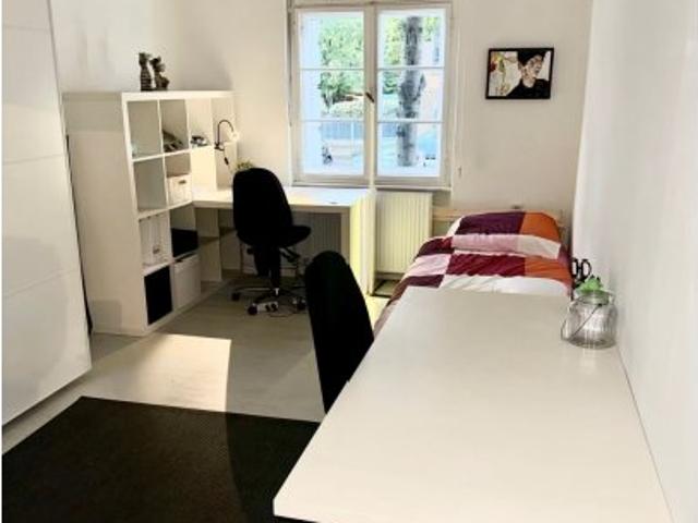 Bett im Mehrbettzimmer max. 2 Personen, wöchentlicher Reinigungsservice