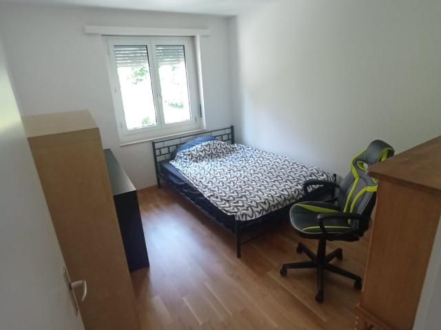 WG Zimmer in Stauffacherstrasse 5, 2.OG links Zimmer 1, 9000 St.Gallen für 730 CHF