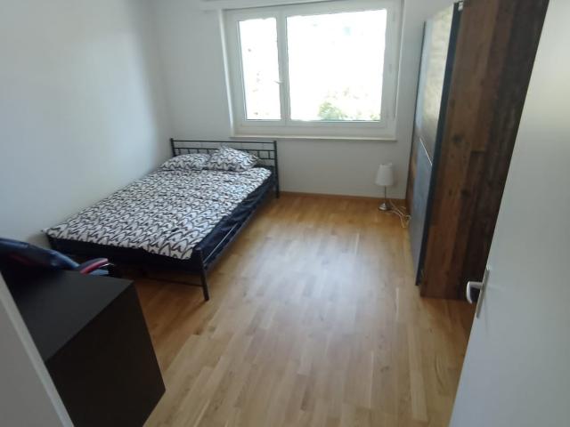 WG Zimmer in Stauffacherstrasse 5, 2.OG links Zimmer 4, 9000 St.Gallen für 750 CHF