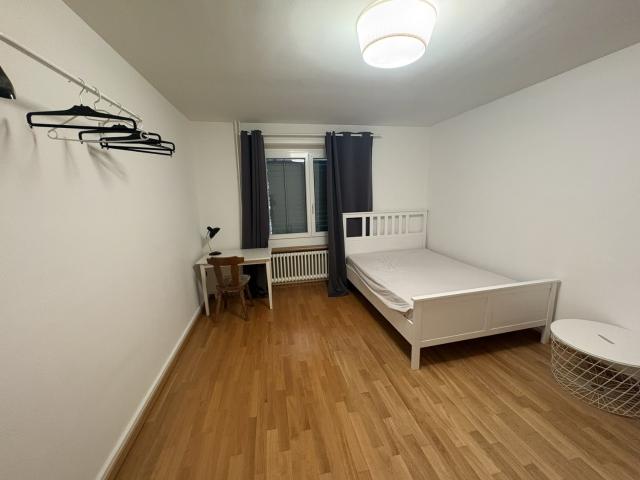 WG Zimmer in Zürich Bucheggplatz Wg, 8057 Zürich für 1200 CHF