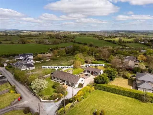 'Weavers Square', Rathfishey, Glanmire, Cork
