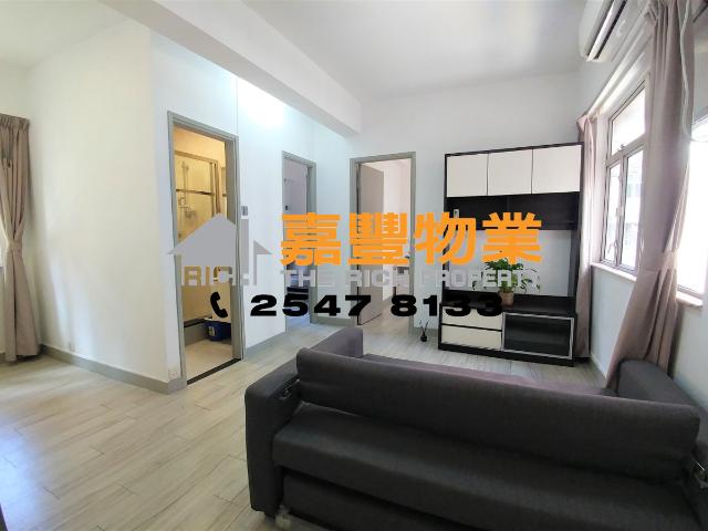 Wealth Building – Decent living room in West Soho