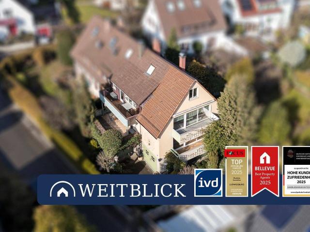 WEITBLICK: 2 Familienhaus mit Ausbaupotenzial!