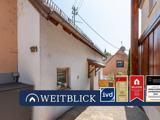WEITBLICK: Einfamilienhaus mit Einliegerwohnung!