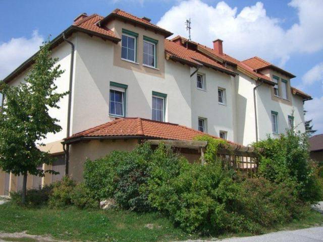 Weitersfeld I LZ: 9760 Top 4