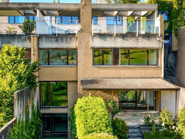 Weitsicht, Raum und Potenzial: Reihenhaus in Magden