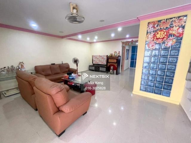 位于Bukit Indah的 Garden Villa双层田字屋！设计装修现代化拎包就能入住‼️