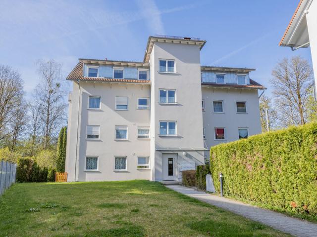 Weißenau Traumhafte Maisonette mit Dachterrasse & Galerie