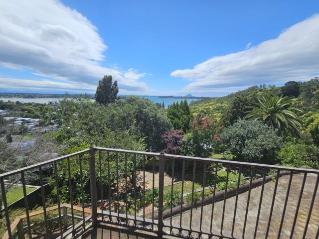 welcome bay, 4 bedrooms