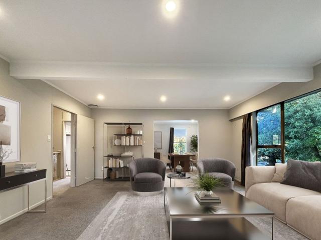 Welcome home to 40 Halswater Drive