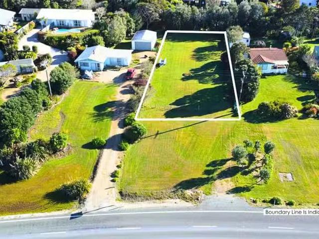 WELCOME TO BEAUTIFUL PUPONGA First National Real Estate