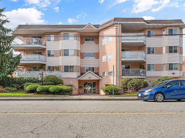 Welcome To Carrington Court 209 8985 Mary St