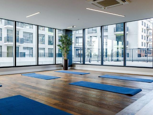 Welcome to life at Vue. Connected, comfortable and close to everything. Explore your options now