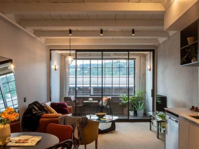 Welcome to 305/73 Jackson Street