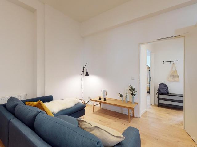 Welcoming single ensuite bedroom with kitchenette, in Prenzlauer Berg