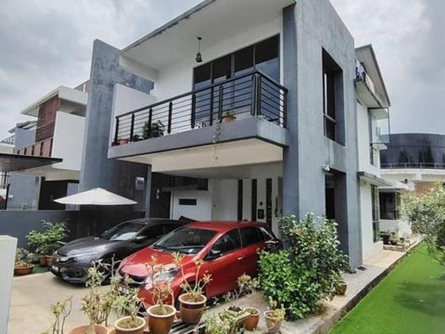 Well Maintain 3 storey SemiD House Saffron Puteri Heights Rawang