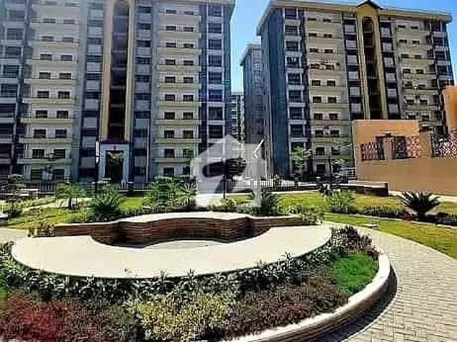 Well Maintained 3 Bed Room Flat Near Park, Mosque
