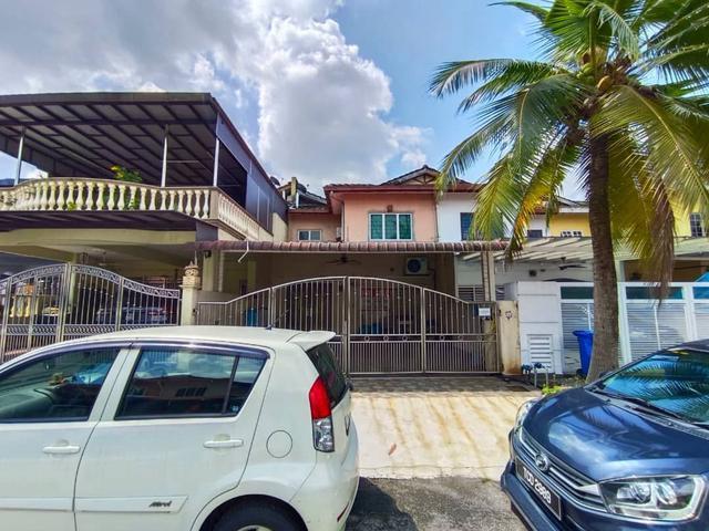Well Maintained 2 storey Terrace Taman Bunga Negara Seksyen 27