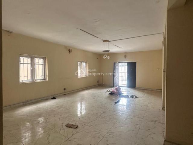 Well Maintained 4 Bedrooms Semi Detached Duplex With 2 Bedroom Flat