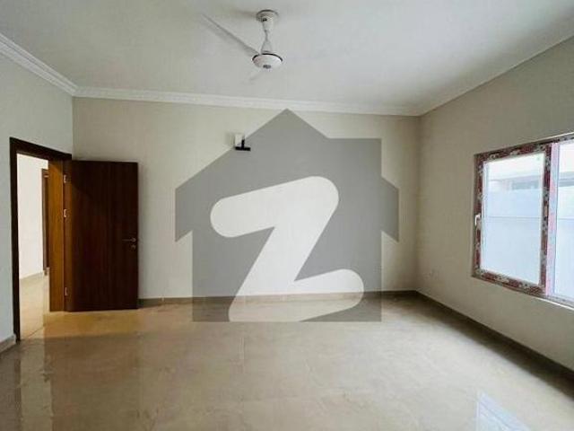Well Maintained 500 Sq. Yards House Available for Sale in Falcon Complex New Malir Double Kitchen & Double Meter Falcon Complex New Malir