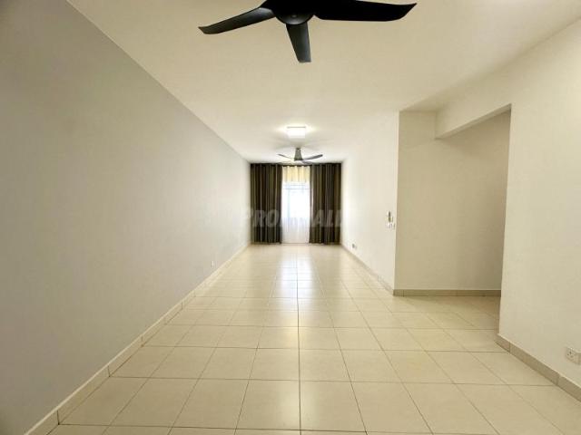 Well maintained & Breezy Unit | Selesa untuk family kecil | De Bayu Setia Alam