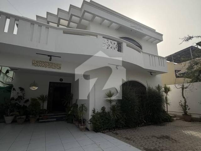 Well maintained bungalow for sale