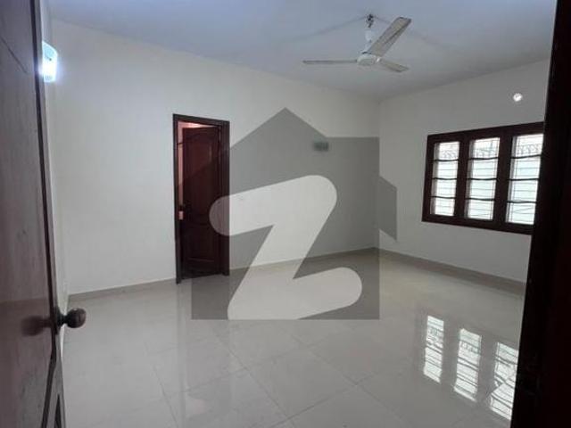Well maintained bungalow for sale dha phase 5