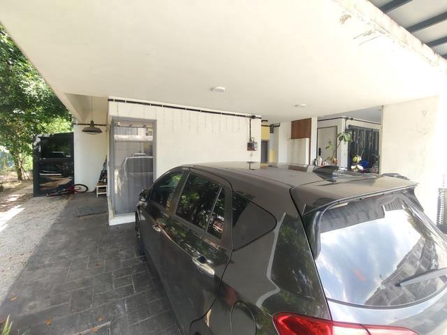 Well Maintained Fully Furnished Corner Lot House For Rent