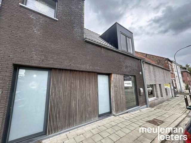 Well maintained house with south facing terrace