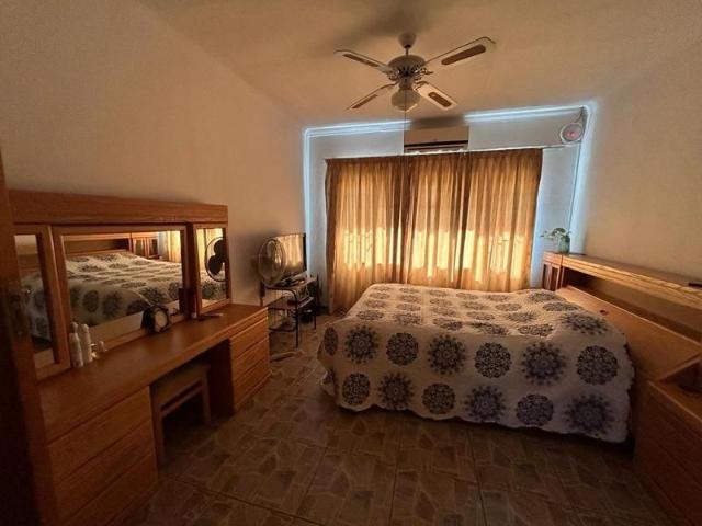 Well maintained home with waterwise garden