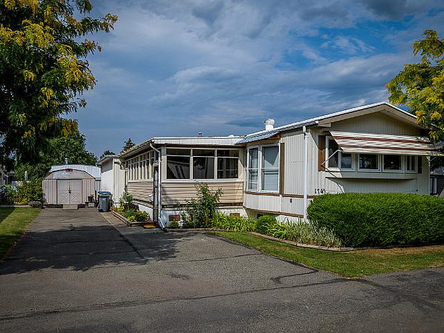 Well Maintained Mobile In Westsyde