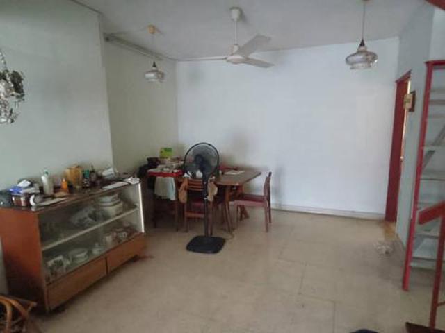 WELL MAINTAINED NO Split LevelTaman Connaught Cheras House 22x75