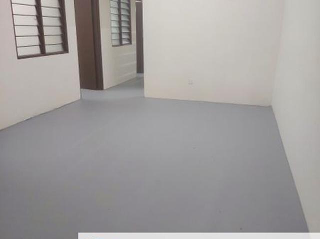 Well Maintained Single Storey