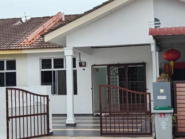 Well Maintained Single Storey Terrace Tanjung Minyak Cheng Melaka