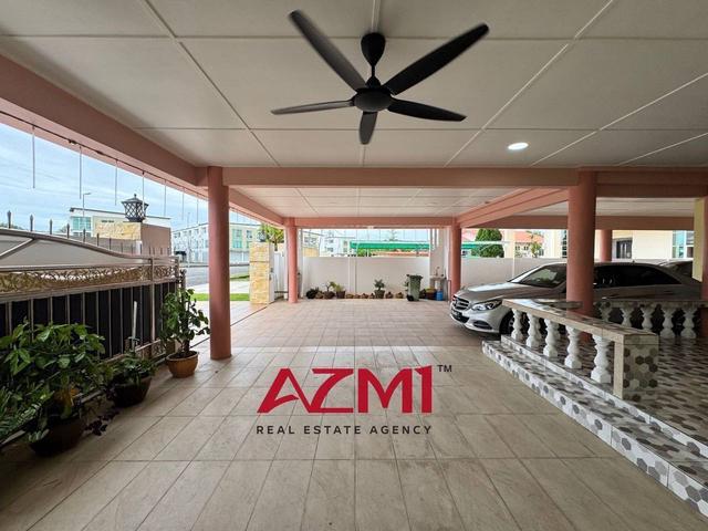 Well Maintained Single Storey Semi Detached at Lutong Baru Miri