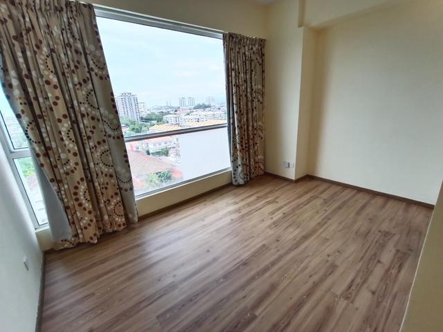 Well maintained unitjust repair and renovated Hartamas height