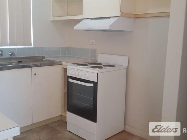 WELL MAIN UNIT IN A GREAT COMPLEX