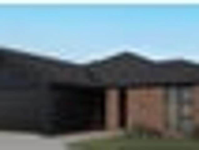 WELL APPOINTED NEW BUILD HOME ON 804sqm SECTION