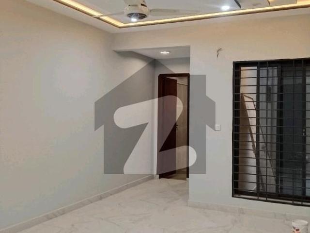Well constructed Brand New House Available For sale In Shalimar Colony