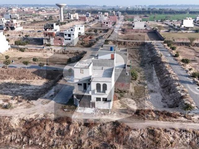 Well constructed Grey Structure House Available For sale In New Lahore City Zaitoon New Lahore City