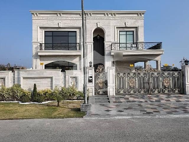 Well Constructed House Available For Sale In DHA Phase 7 Block Z1