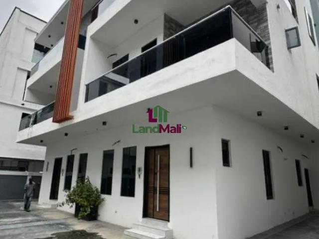 Well Finished 5 Bedroom Semi Detached Duplex With BQ at Ikate, Lekki