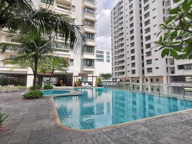 Well Kept Studio Highpark suite Fully Paradigm Mall SS2 Kelana Grand